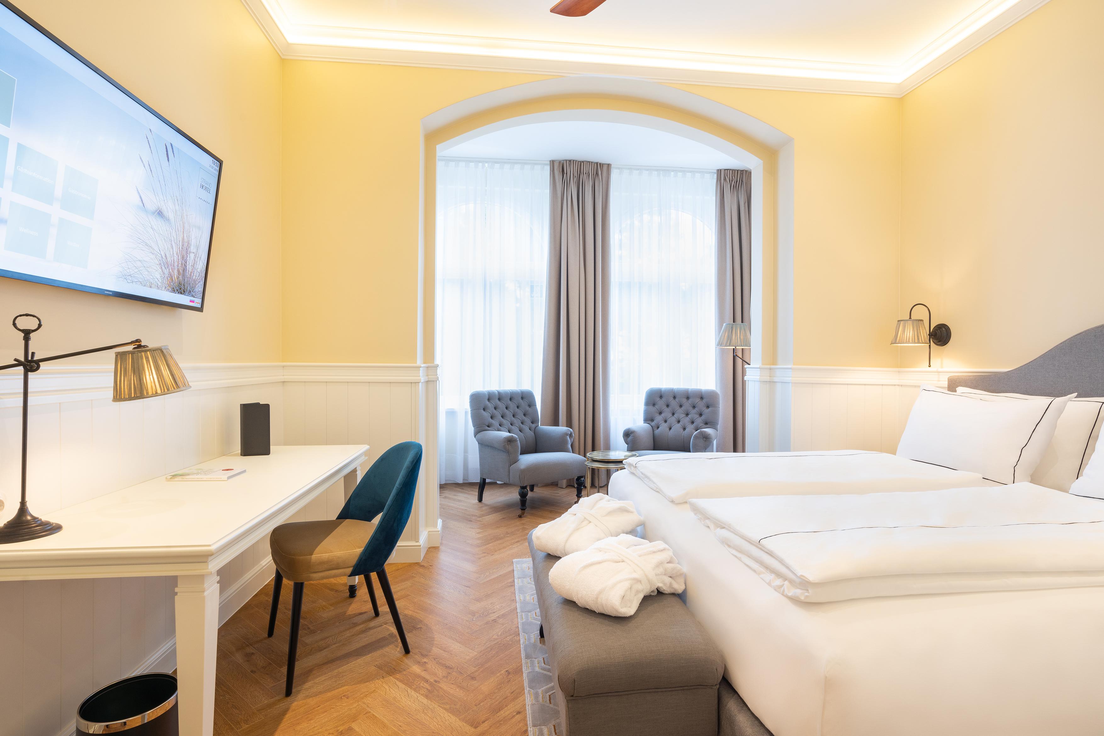 ชตรันด์โฮเทล อาลเบค Hotel Ahlbeck  ภายนอก รูปภาพ